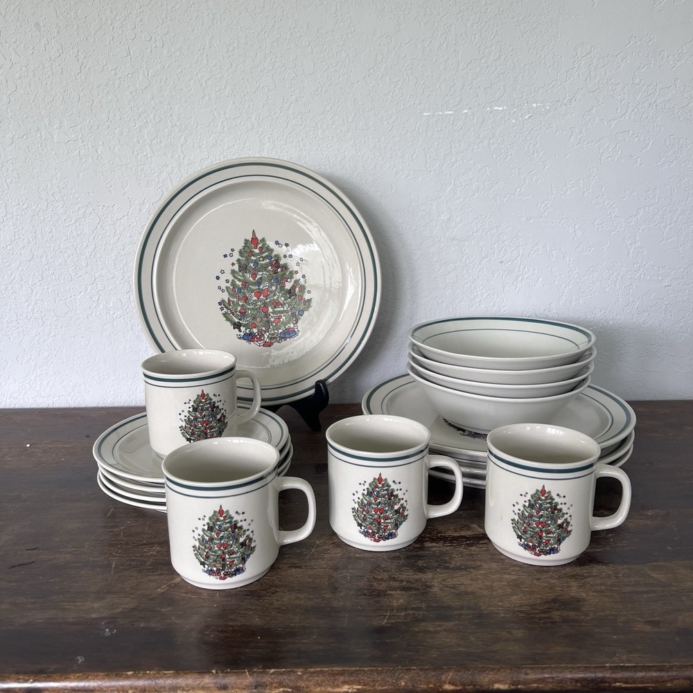 VTG Holiday Stoneware Place Setting For 4 People (16pc Set)